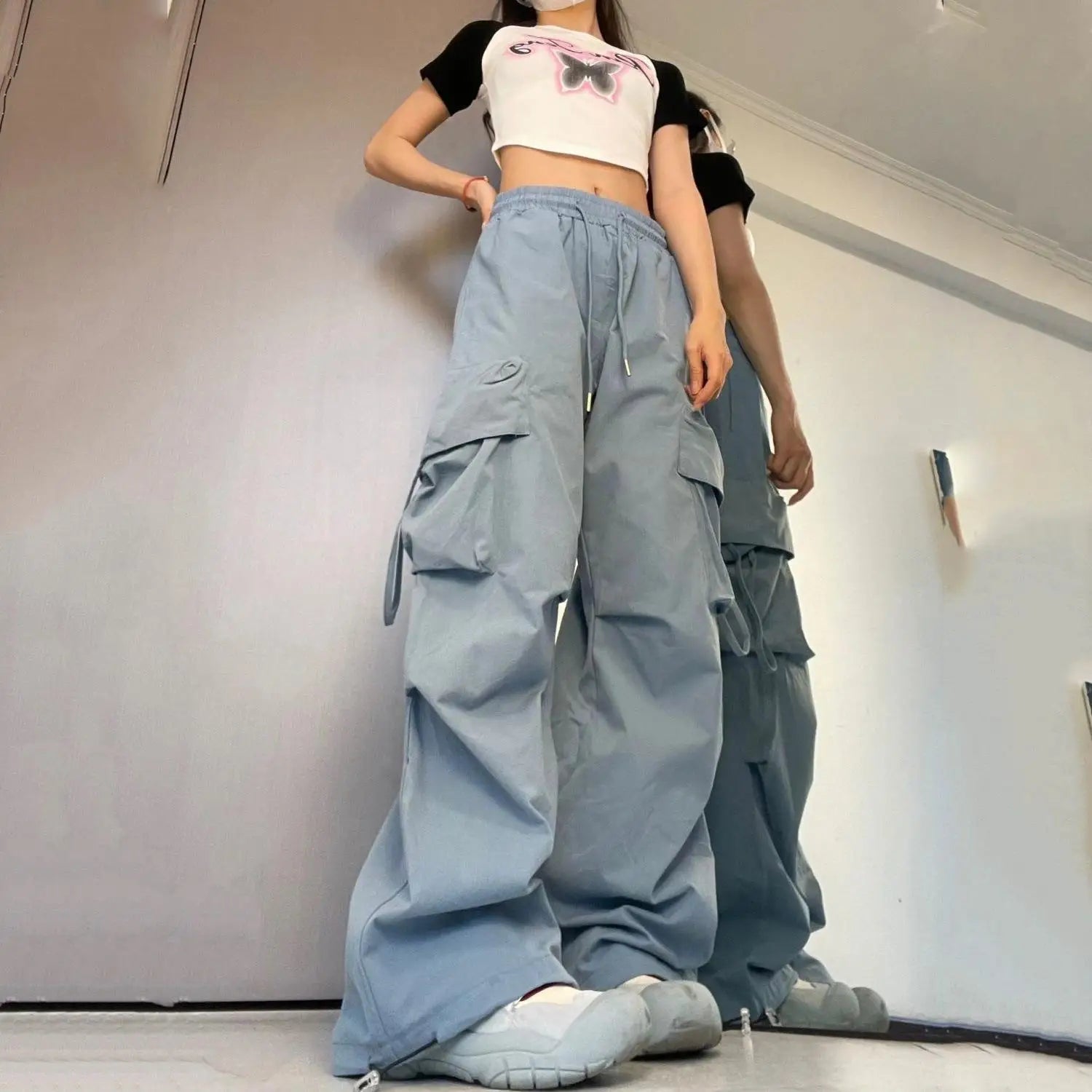 Vintage Wide-Leg Cargo Pants